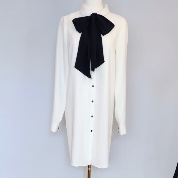 CeCe Cream Long Sleeve Tie Neck Mini Shirtdress with Black Bow Size Small - Picture 2 of 7